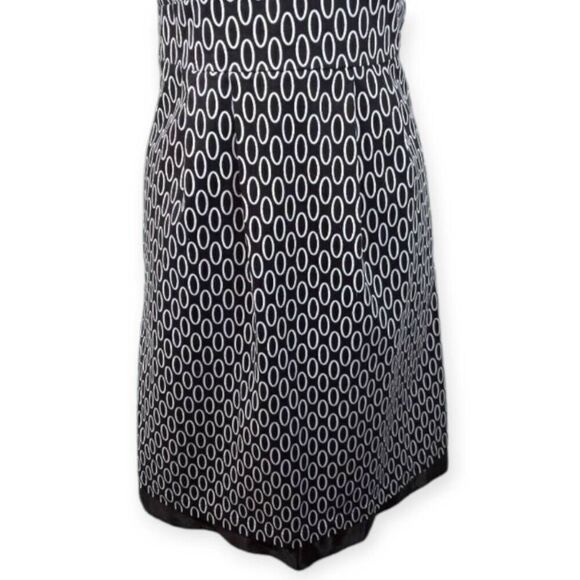 WD.NY BLACK & WHITE FIT & FLAIR DRESS SZ.6 EUC. - Picture 3 of 5